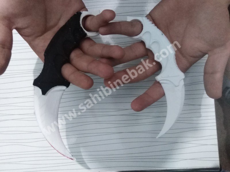 CS-GO Karambit