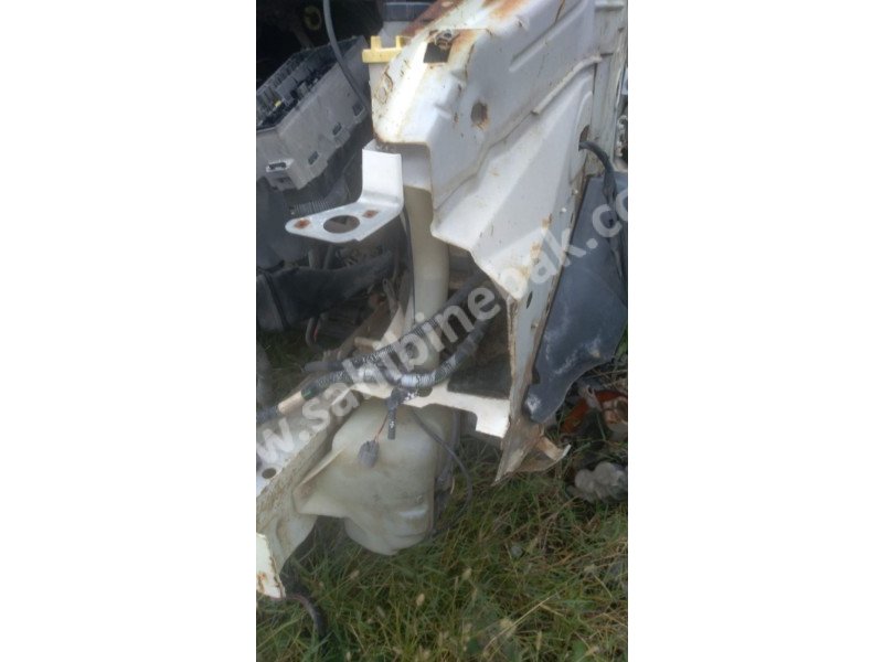 Ford transit v184 silecek su bidonu