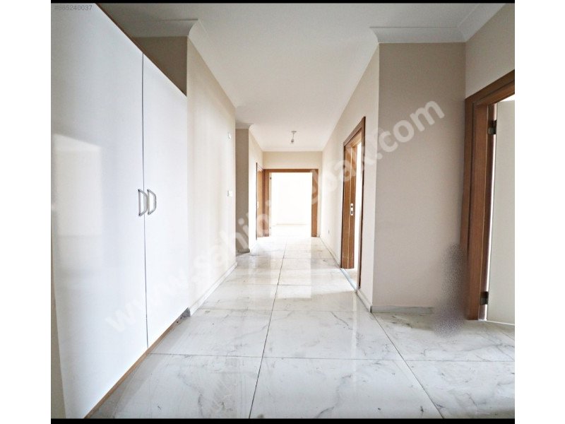 AKBATI AVM'YE KOMŞU BUTİK SİTEDE 2+1 SATILIK DAİRE