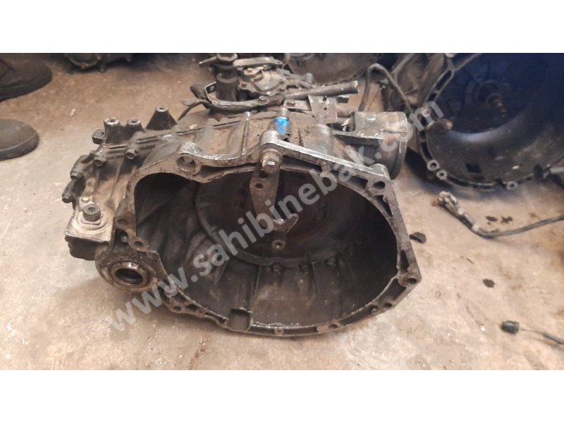 Nissan quest çıkma otomatik şanzıman 31020-ck700