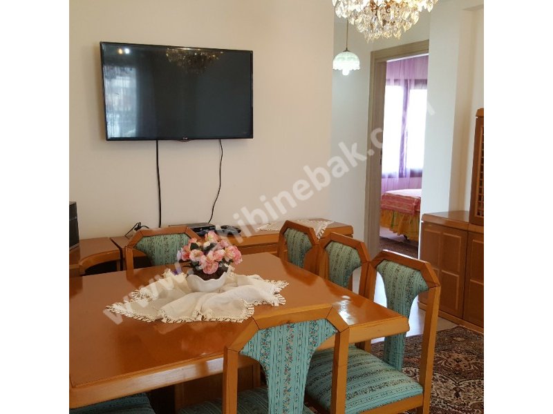 Urla merkezde Günlük eşyalı kiralık Daire 108 M2  yeni ev