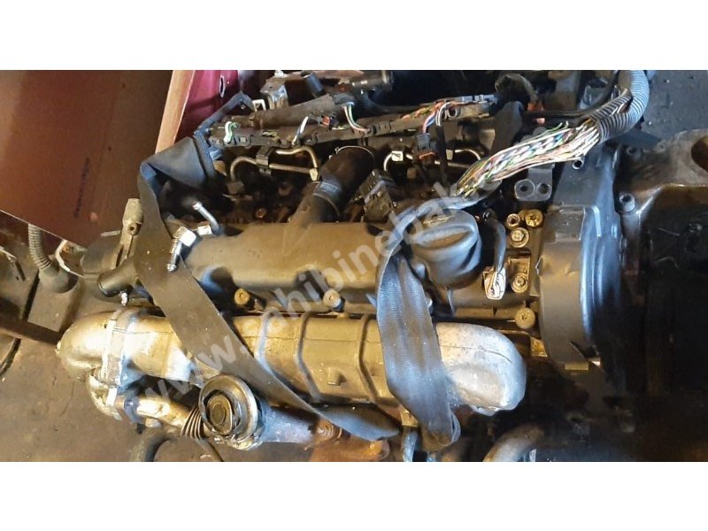 Peugeot 406 2.0 hdi çıkma motor