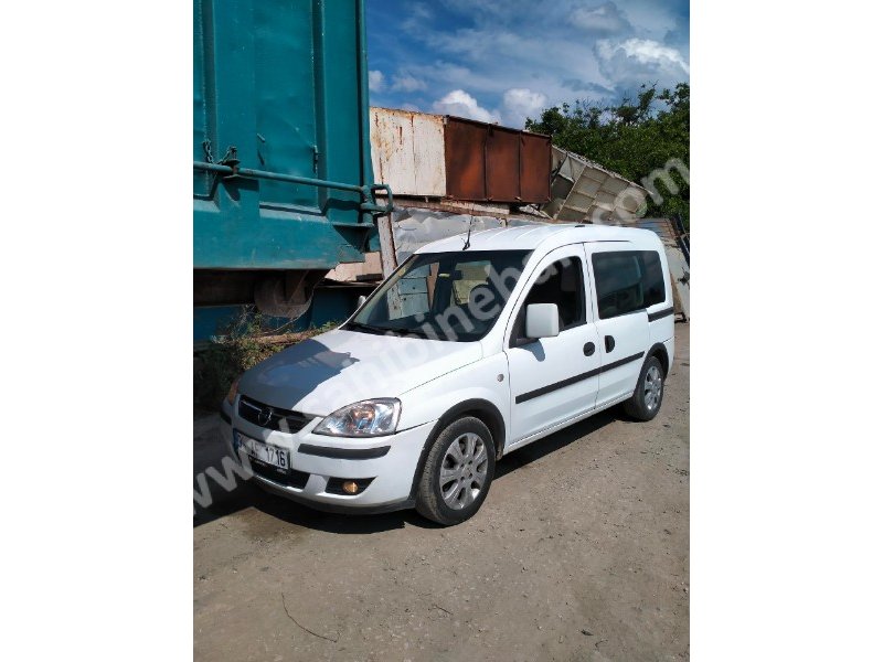 Opel Combo 1.3 CDTi City Plus - 2008 Model