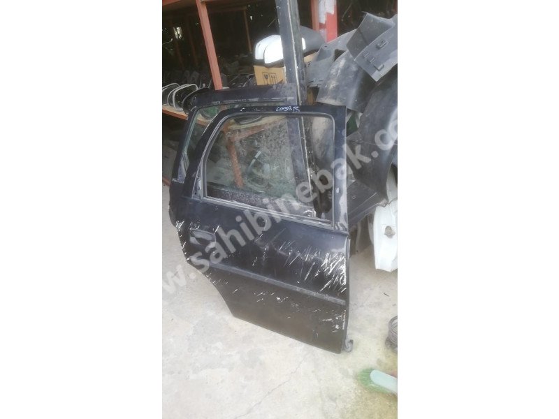 OPEL CORSA B SAĞ ARKA KAPI