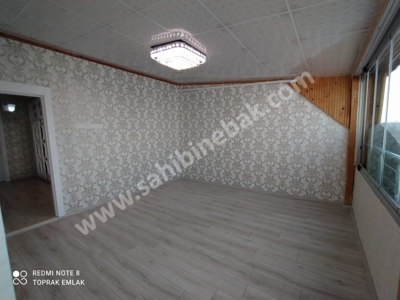 Şanlıurfa Karaköprü'de Satılık 8. Kat 5+3 Daire 350 m2