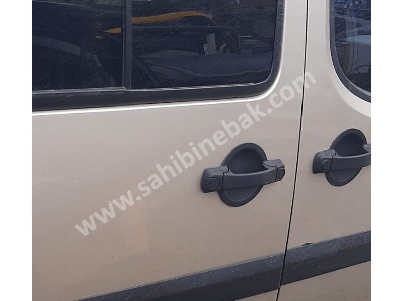 2011 fiat doblo çıkma sağ sürgülü kapı kolu