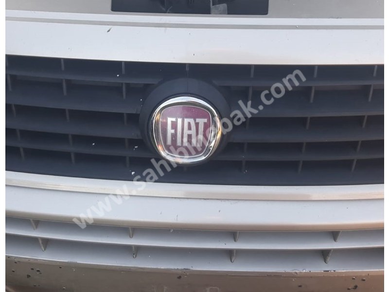 Fiat doblo çıkma ön panjur arma