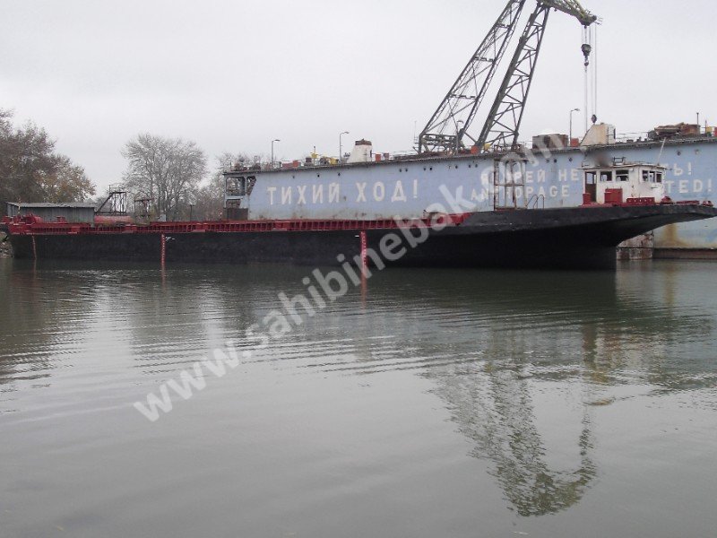 Nehir mavnasi, barge Ukraine