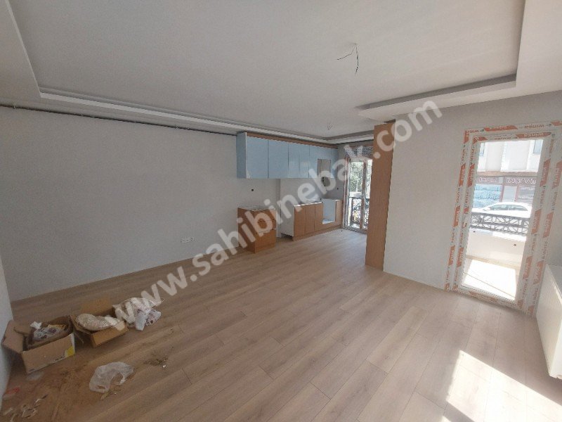 İstanbul Maltepe Küçükyalı Mah. Satılık 2.Kat 2+1 Daire 90 m2