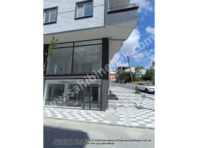 Arnavutköy Karlıbayır Mah. havalimana yakın Kiralık 250 m2 Dükkan