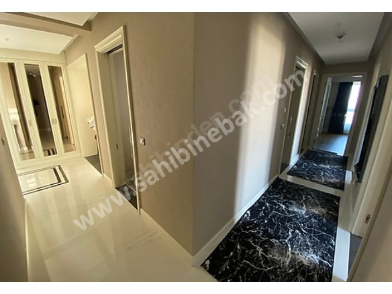 ANKARA SÖĞÜTÖZÜN CENTERDA SATILIK 4+1 1.KAT 200 M2 EBEBEYN 3 WCLİ Residence