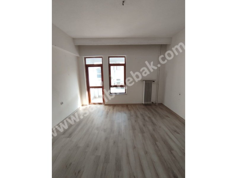 AYDINLIKEVLERDE KİRALIK 2.KAT. 3+1 GÜNEY CEPHE 160 m2 DAİRE