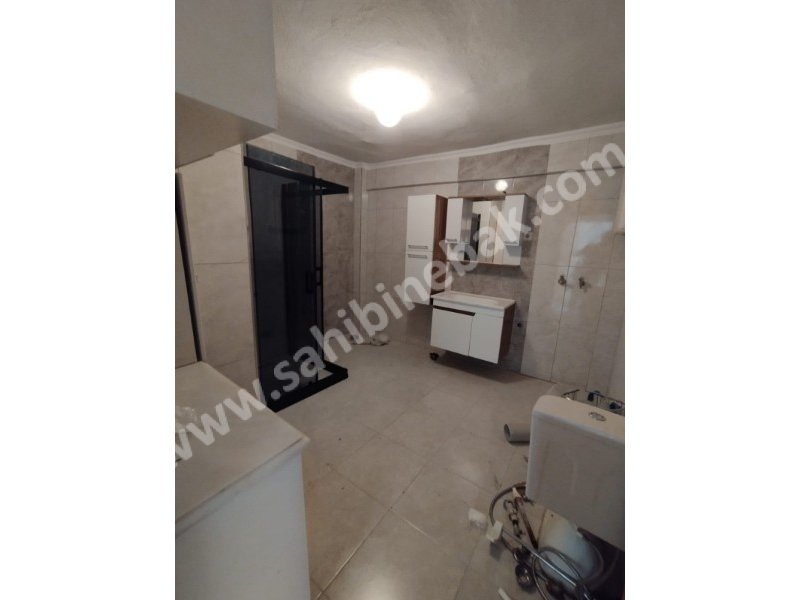 AYDINLIKEVLERDE KİRALIK 2.KAT. 3+1 GÜNEY CEPHE 160 m2 DAİRE