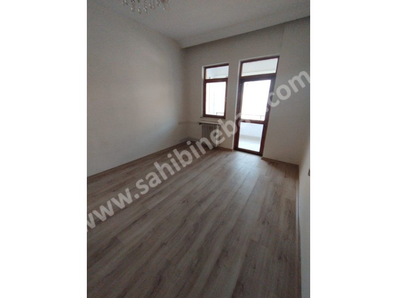 AYDINLIKEVLERDE KİRALIK 2.KAT. 3+1 GÜNEY CEPHE 160 m2 DAİRE