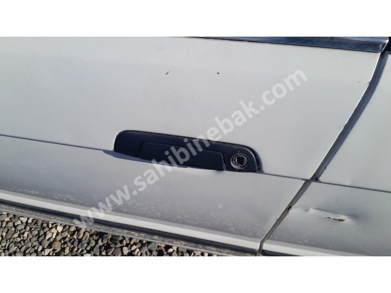 Bmw e34 kasa 5.20 sol ön dış kapı kolu