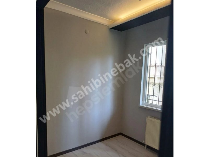 ALTINDAĞ AYDINLIKEVLERDE SATILIK 2+1 1.KAT FULL YAPILI DAİRE