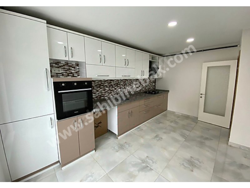 AYDINLIKEVLER SATILIK 2.KAT 3+1 ASANSÖRLÜ EBEBEYNLİ 3 LÜ ANKASTRELİ  FULL YAPILI DAİRE