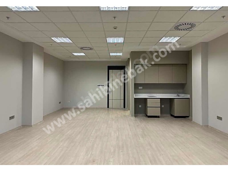  ÇUKURAMBAR'DA SATILIK 19 ODALI 2700 m2 LÜX PLAZA KATI