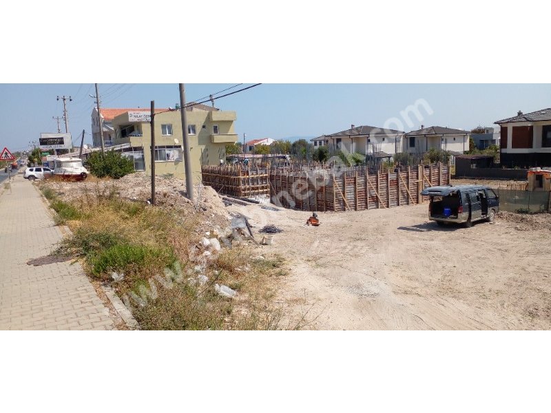 KARABURUN MORDOĞAN ANACADDEYE CEPHELİ TİCARİ İMARLI ARSA