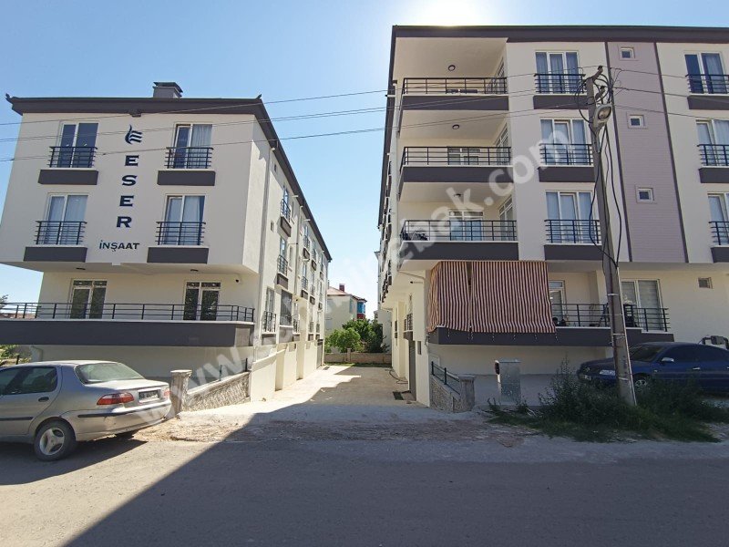 AKSARAY MERKEZ SATILIK 1+1 ARA KAT 45 M2 DAİRE