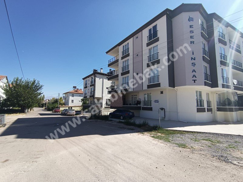 AKSARAY MERKEZ SATILIK 1+1 ARA KAT 45 M2 DAİRE