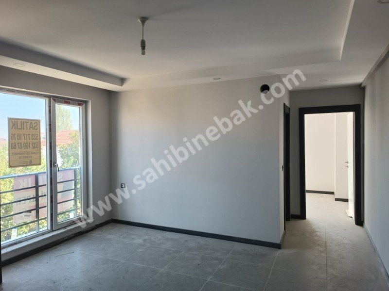 AKSARAY MERKEZ SATILIK 1+1 ARA KAT 45 M2 DAİRE