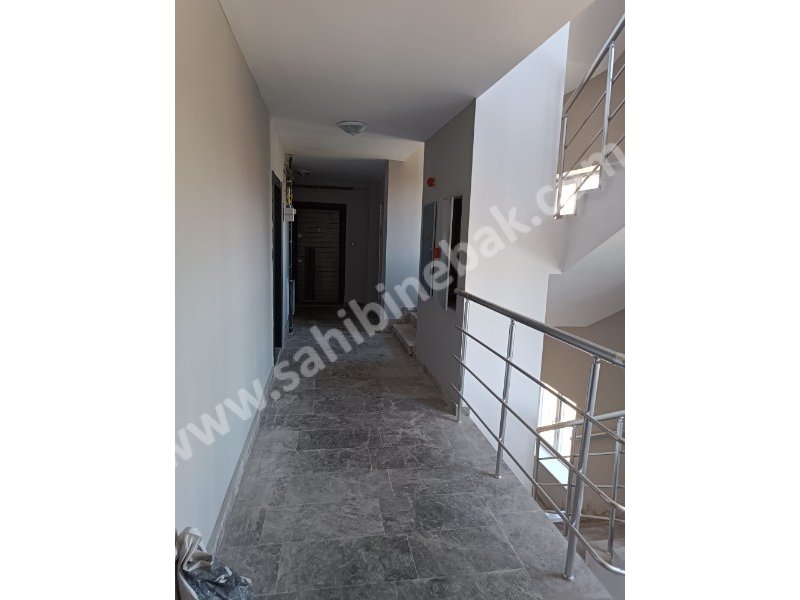 AKSARAY MERKEZ SATILIK 1+1 ARA KAT 45 M2 DAİRE