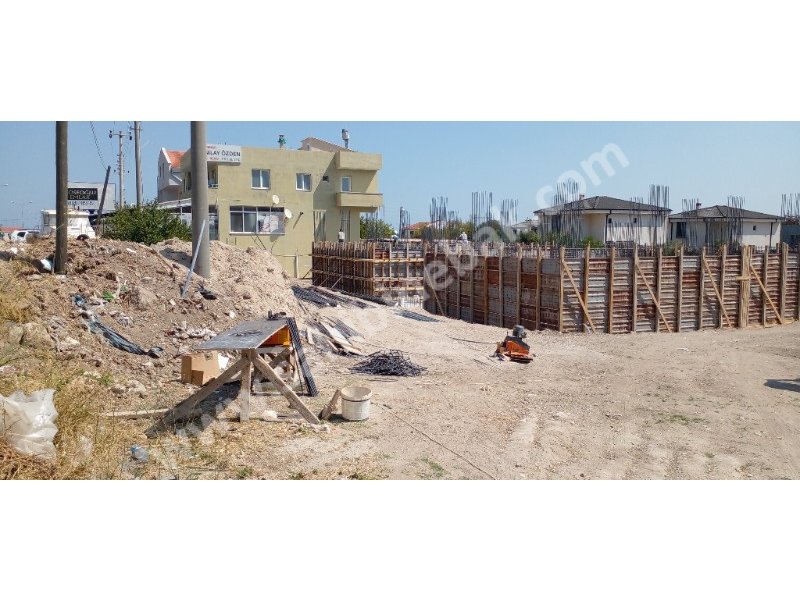 İZMİR KARABURUN MORDOĞANDA SATILIK 576 M2 TİCARİ İMARLI ARSA