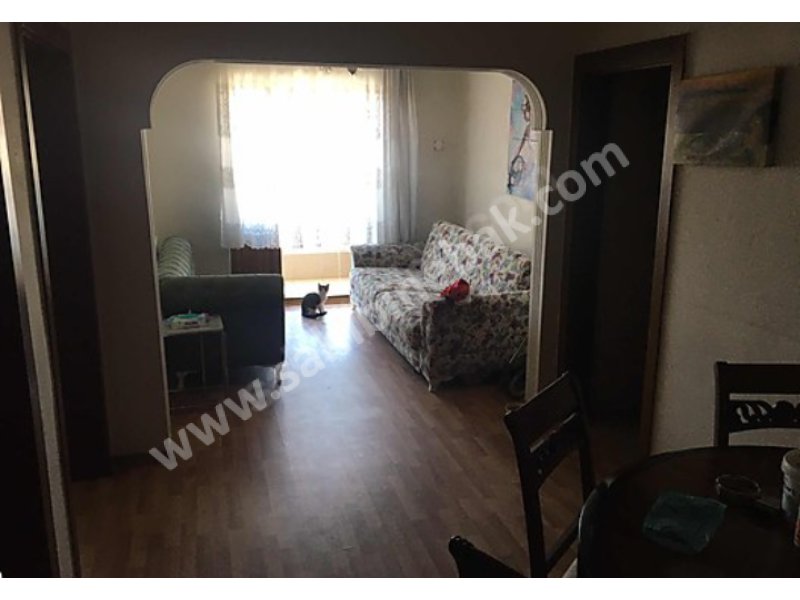 ALTINDAĞ AYDINLIKEVLER UZAYAN SOK. SATILIK 2.KAT 2+1 YAPILI DAİRE