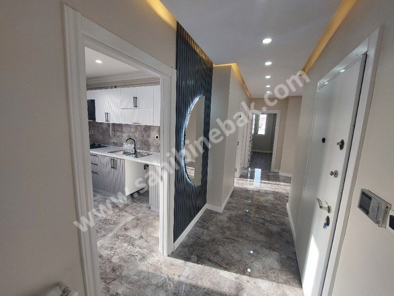 İstanbul Maltepe İdealtepe Mah. 80 m2 Satılık 2+1 Giriş Katı Daire