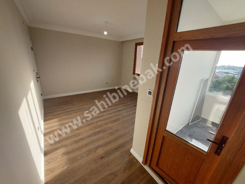 İstanbul Maltepe İdealtepe Mah. 80 m2 Satılık 2+1 Giriş Katı Daire