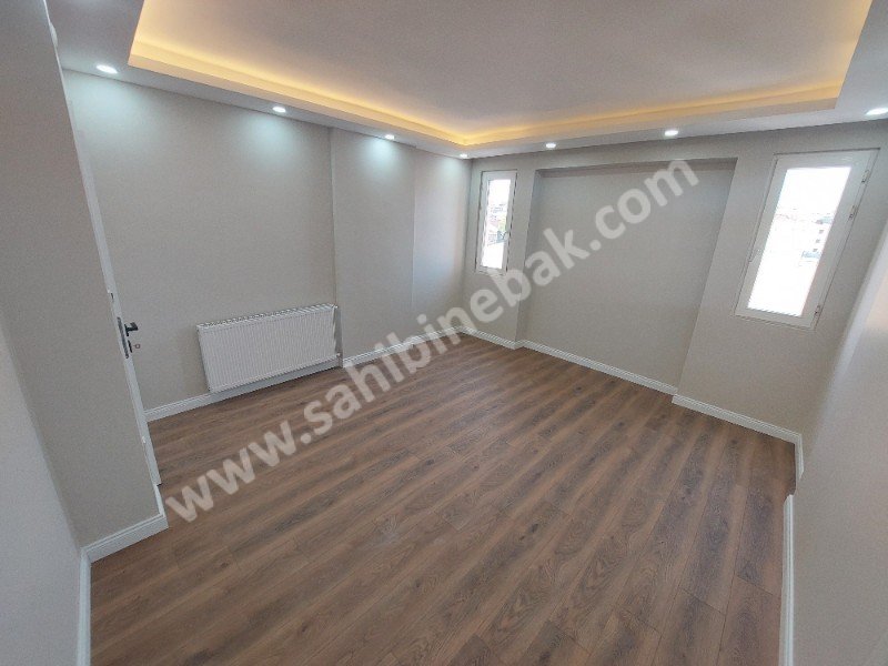 İstanbul Maltepe İdealtepe Mah. 80 m2 Satılık 2+1 Giriş Katı Daire