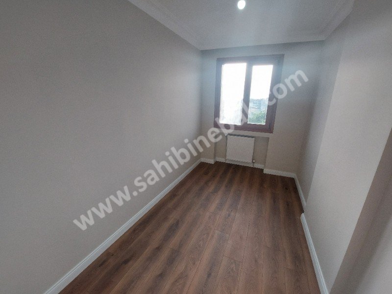 İstanbul Maltepe İdealtepe Mah. 80 m2 Satılık 2+1 Giriş Katı Daire