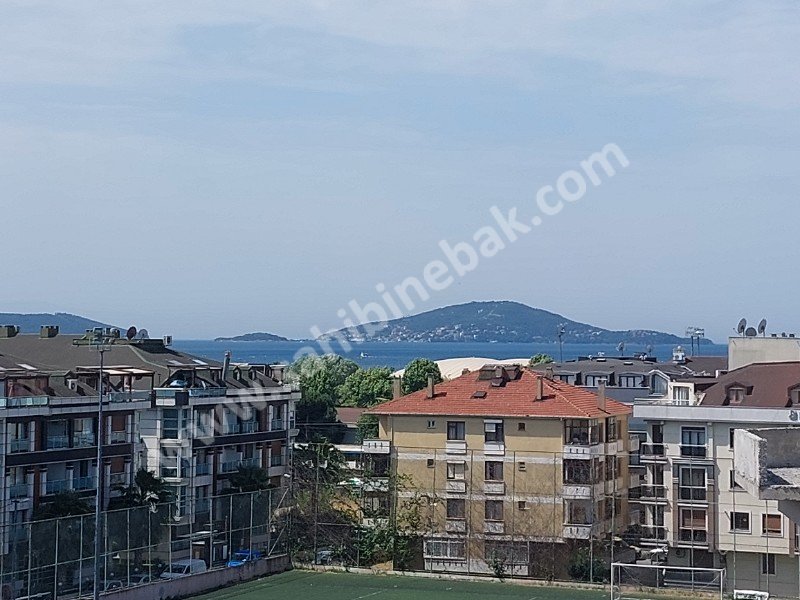 İstanbul Maltepe İdealtepe Mah. Satılık 4.Kat 4+2 Daire 240 m2