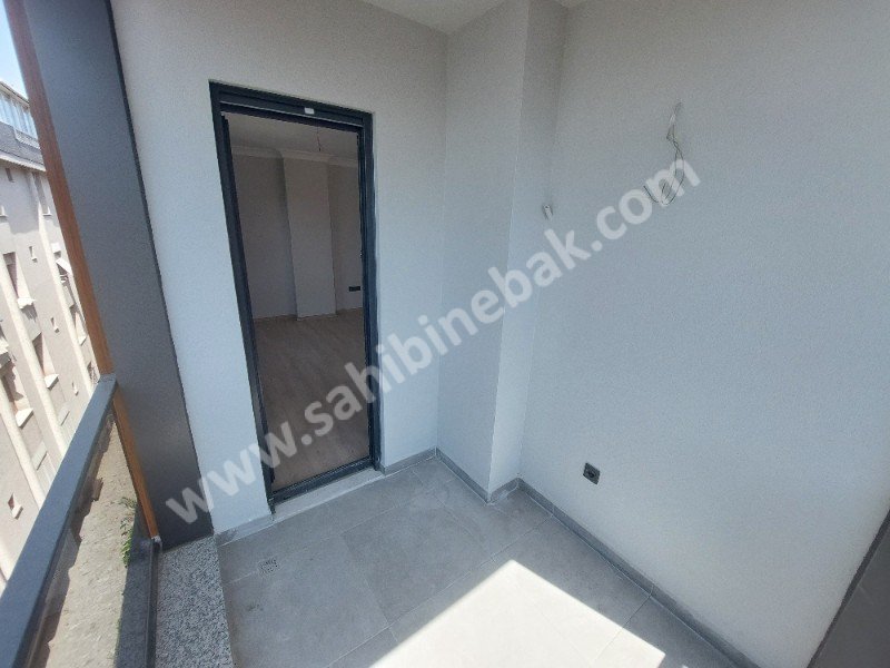 İstanbul Maltepe İdealtepe Mah. Satılık 4.Kat 4+2 Daire 240 m2