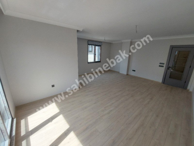 İstanbul Maltepe İdealtepe Mah. Satılık 4.Kat 4+2 Daire 240 m2