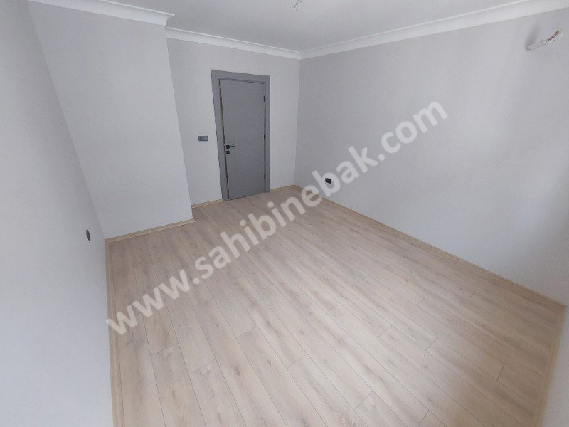 İstanbul Maltepe İdealtepe Mah. Satılık 4.Kat 4+2 Daire 240 m2