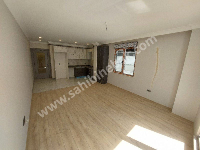 İstanbul Maltepe Çınar Mah. Satılık 2+1 Giriş Katı Daire 90 m2