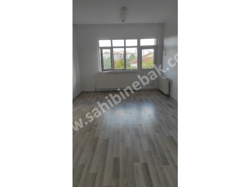 ANKARA HAYMANADA ÜNİVERSİTE KARŞISINDA 110 M2 KİRALIK 3.KAT 3+1 DAİRE