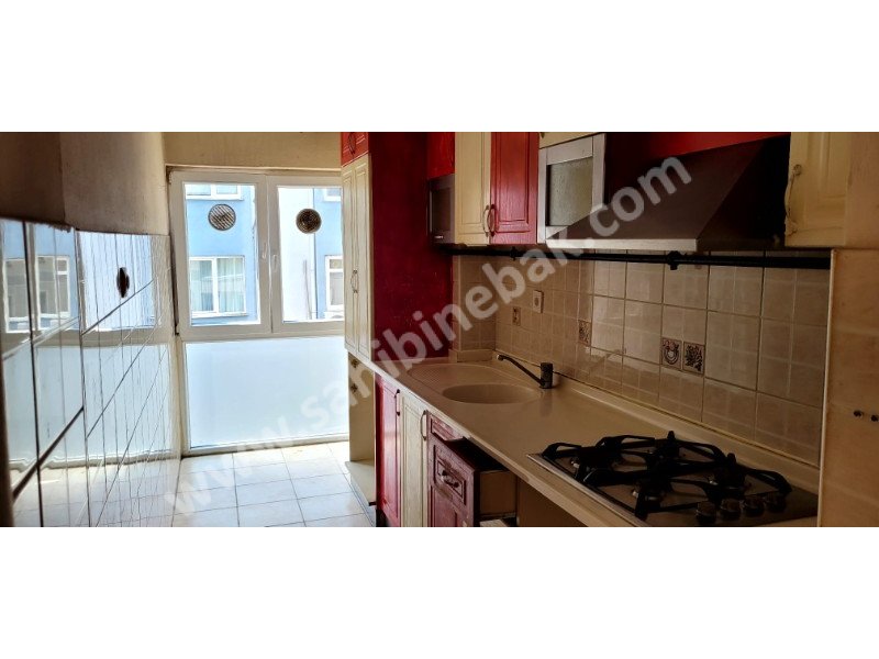 BURSA YILDIRIM SETBAŞI NAMAZGAH MAH. 81 M2 KİRALIK 3.KAT 2,5+1 DAİRE