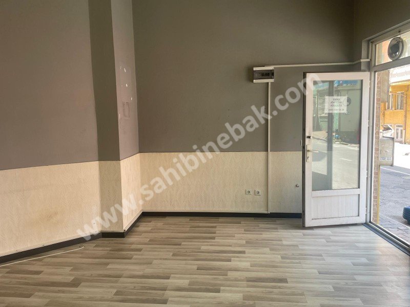 BURSA YILDIRIM EŞREFİLER CADDE ÜZERİ KİRALIK 30 M2 DÜKKAN