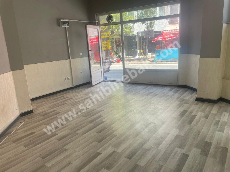 BURSA YILDIRIM EŞREFİLER CADDE ÜZERİ KİRALIK 30 M2 DÜKKAN