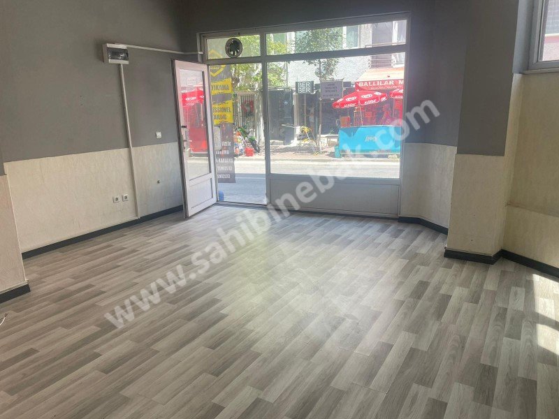 BURSA YILDIRIM EŞREFİLER CADDE ÜZERİ KİRALIK 30 M2 DÜKKAN