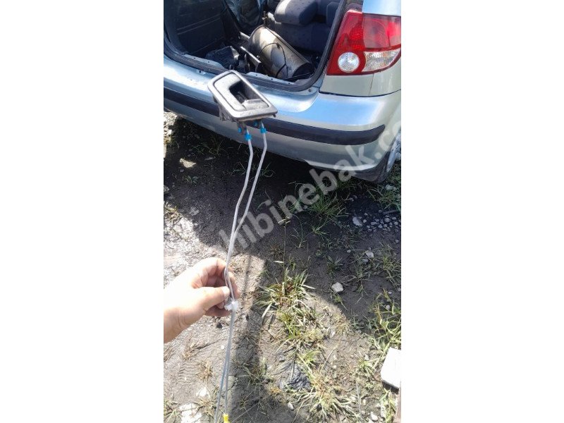 Hyundai Getz sağ arka kapı 9c kolu telli