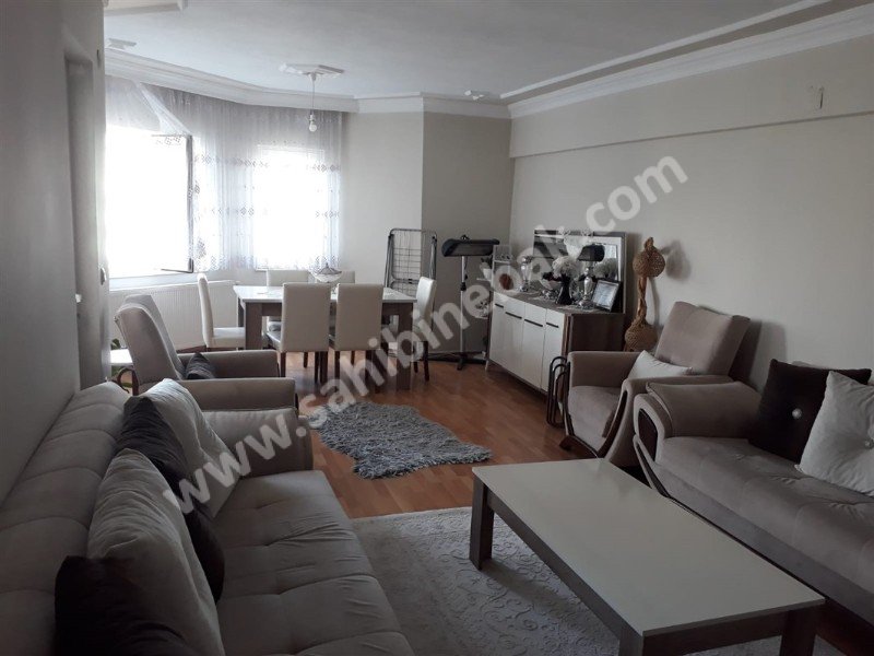 BURSA NİLÜFER BEŞEVLER'DE SATILIK 4.KAT 3+1 MANZARALI 140 M2 DAİRE