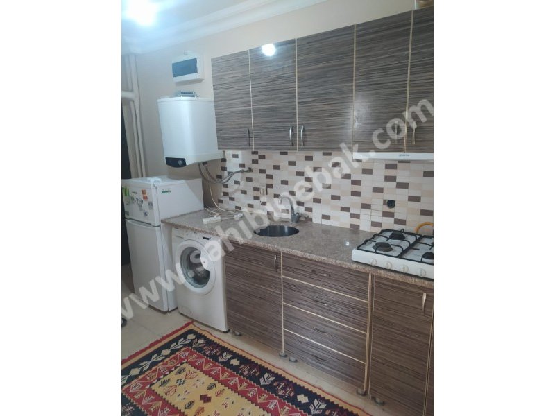 ISPARTA MERKEZ ANADOLU MAHALLESİNDE KİRALIK 45 M2 2+0 EŞYALI APART DAİRE