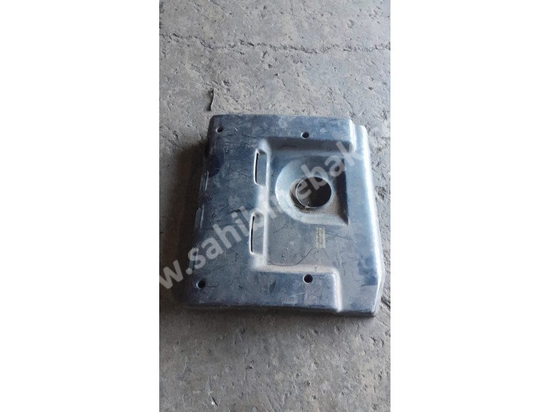 Renault Laguna 1 volvo motor ust plastik muhafaza