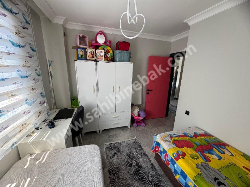 İzmir Seferihisar Camikebir Mah. Satılık 2.Kat 2+1 Lüks 80 m2 Daire