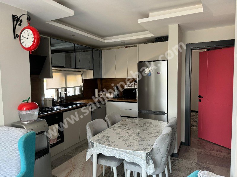 İzmir Seferihisar Camikebir Mah. Satılık 2.Kat 2+1 Lüks 80 m2 Daire