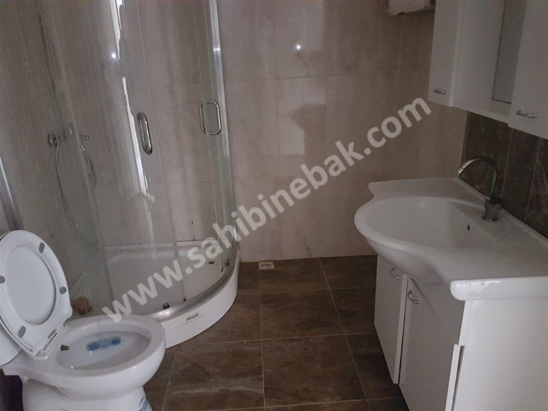 BURSA NİLÜFER BEŞEVLER KONAK MH. METROYA YAKIN KİRALIK 3.KAT DAİRE 23.000 TL.